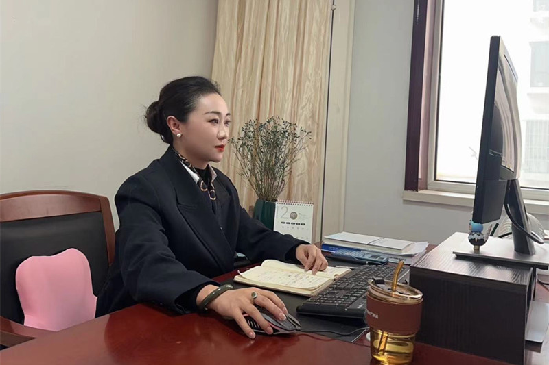 202404011711935058967105.jpg 個(gè)人工作照.jpg